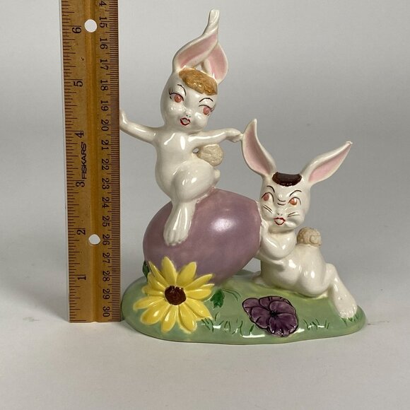 Vintage Holland Mold Anthropomorphic Bunnies Easter Egg Figurine Dated 1960 - Picture 8 of 8